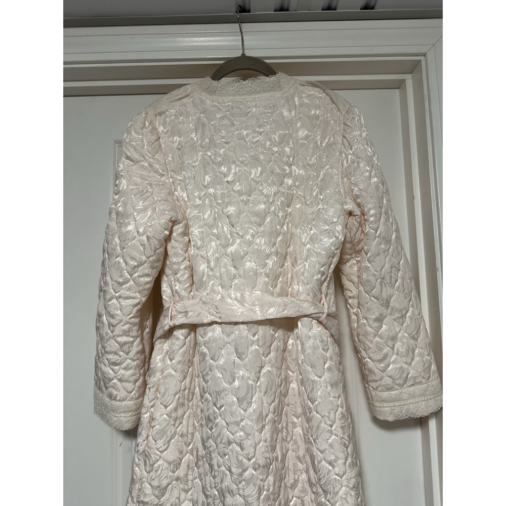 Christian Dior, Women's Vintage Quilted Bathrobe, Peach/Pink, 100% Polyester, M - Picture 8 of 12